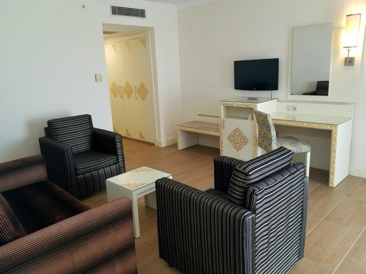 Crystal Admiral Resort Suites & Spa Kızılot Zewnętrze zdjęcie