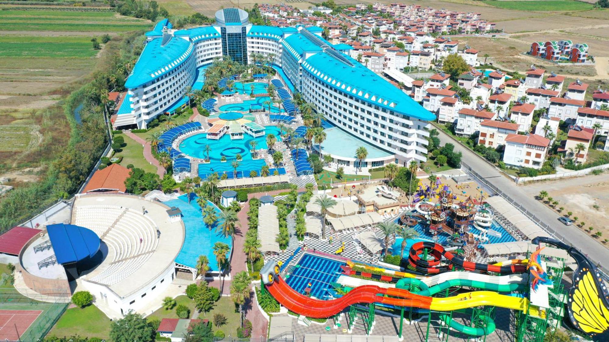 Crystal Admiral Resort Suites & Spa Kızılot Zewnętrze zdjęcie